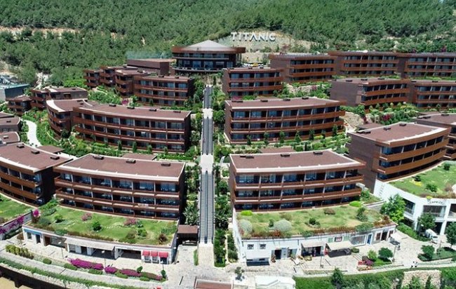 titanic-deluxe-bodrum-hotel.jpg