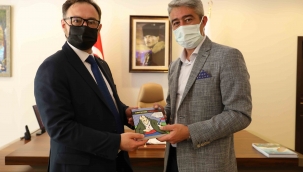 Belediye Başkanı Oktay ve Ukrayna Antalya Konsolosu Rustamov’dan işbirliği