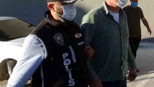 Fethiye de gözaltına alınan Sedat Peker’in kardeşi,Muğla Emniyeti’ne getirildi