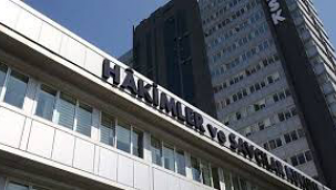 HSK'nın yaz kararnamesiyle 3 bin 70 hakim ve savcının görev yeri değişti
