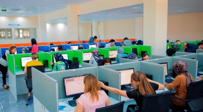 Müdür, arayan olmayınca 88 sahte yaptırdı