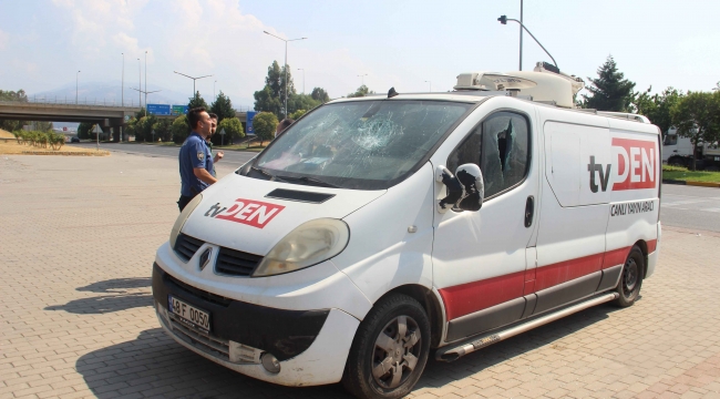 Yerel televizyonun yayın aracına saldırı