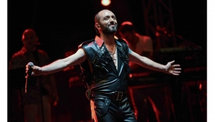 Antik tiyatroda konserler Mabel Matiz’le başladı