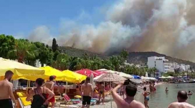 Bodrum’daki yangın kısa sürede büyüdü, mahallenin boşaltılması için anons yapılıyor
