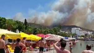 Bodrum’daki yangın kısa sürede büyüdü, mahallenin boşaltılması için anons yapılıyor