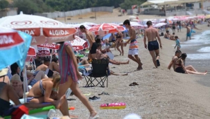 Kurban Bayramı Öncesi Ölüdeniz Tıklım Tıklım Doldu