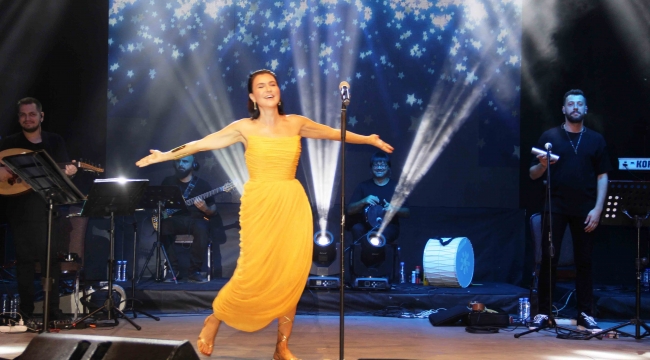 Bodrum’da Şevval Sam izdihamı