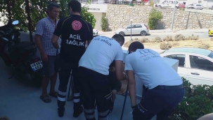 Makas atan otomobil sürücüsü kazaya neden olup kaçtı