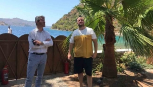Marmaris Belediye Başkanı Oktay'dan Şahan Gökbakar’a ‘geçmiş olsun’ ziyareti