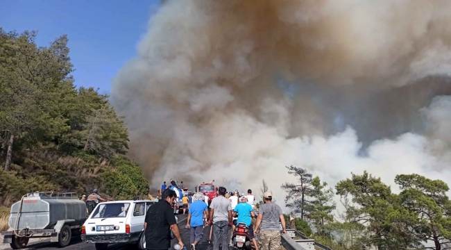 Marmaris’te alevlerle savaşta inanılmaz görüntüler