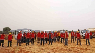 Menteşe Belediyesi, yangınlarda sahadaki ekiplerin ihtiyaçlarını karşılıyor
