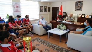 Muğla Gençlik ve Spor Kulübü Türkiye şampiyonu