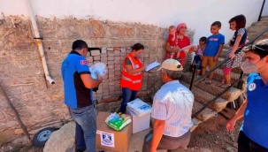 Yangından etkilenen Bodrum halkına acil ihtiyaç paketleri teslim edildi