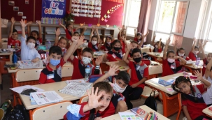 154 bin 532 öğrenci ders başı yaptı