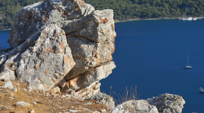 2 bin 600 yıllık tarihi tapınak gün yüzüne çıkıyor