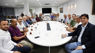 Başkan Karaca’dan emekli olan personele veda yemeği