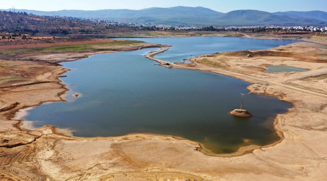 Bodrum'un su ihtiyacını karşılayan baraj kurudu 