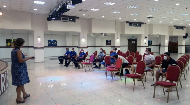 Büyükşehir çalışanlarına Covid-19 aşı teşviki eğitimi
