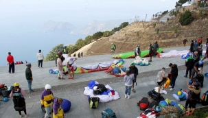 21. Uluslararası Ölüdeniz Hava Oyunları Festivali başladı