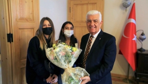Başkan Gürün, Üniversite Öğrencileriyle buluştu