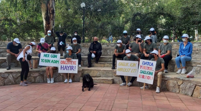 Datça’da öğrenciler sağlık için yürüdü