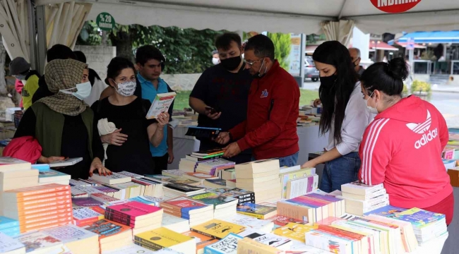 Menteşe Belediyesi Kitap Fuarı açıldı 