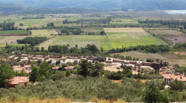 Muğla'da 60 metre uzunluğunda tonozlu tünel bulundu