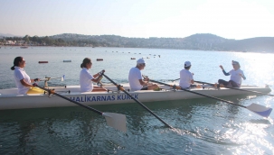 Muğla koylarını kürekle gezecekler