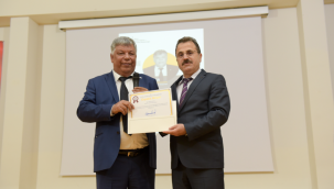 İş İnsanı Mevlüt Acar, öğrenciler ile buluştu
