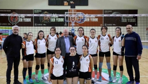 Kızlar 4’te 4 yaptı
