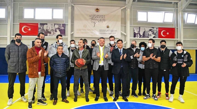 Fethiye'de yapımı tamamlanan Atatürk Spor Salonu hizmete açıldı 