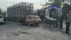 Muğla’da otomobil park halindeki kamyona çarptı: 1 ölü 1 yaralı