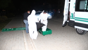 Ev arkadaşını çekiçle öldüren şahıs tutuklandı