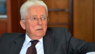 Eski Bakan Tarhan Erdem vefat etti