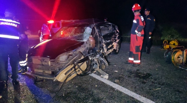 Seydikemer’de otobüsle otomobil çarpıştı: 1 ölü, 1 yaralı