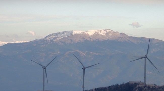 Muğla'ya yılın ilk karı düştü