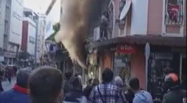 Aydın'daki patlamada alevlerden kurtulmaya çalışan 2 çocuk kameraya yansıdı 