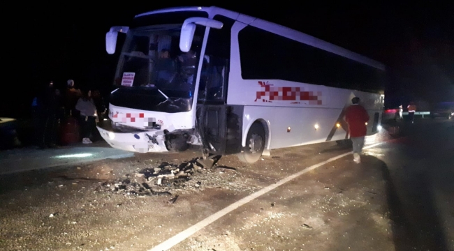 Kazadan yaralı olarak kurtulan sürücü hastanede hayatını kaybetti 