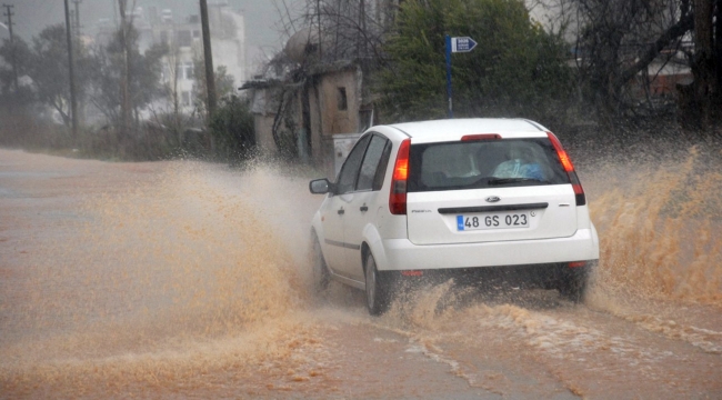 Muğla'ya sağanak yağış uyarısı