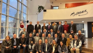TÜLOV Vakfı'ndan Kamer Genç anması