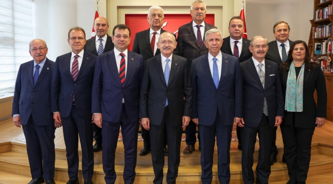 CHP'li büyükşehir belediye başkanları, Genel Başkan Kemal Kılıçdaroğlu ile görüştü