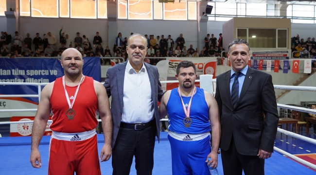 Ortaca’da Türkiye gençler ferdi boks şampiyonası