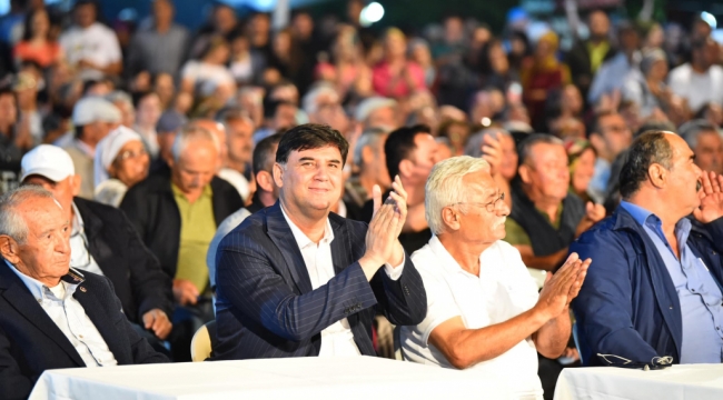 22.Nif Kiraz Festivali Coşkulu Geçti