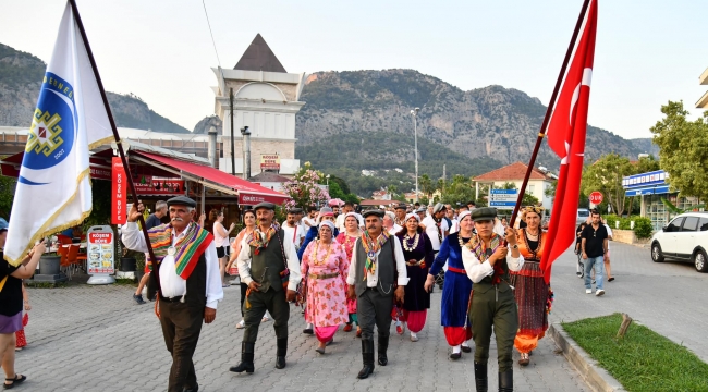 Göcek'te Yayla Göçü Renkli Görüntülerle Başladı