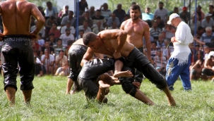 Ata sporu yağlı güreş İlk defa MSKÜ Spor Bilimleri Fakültesinde…