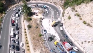 Karayolu tek şeritten trafiğe açıldı