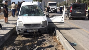 Orta refüjden uçup 2 araca çarptı; 1ölü, 5 yaralı
