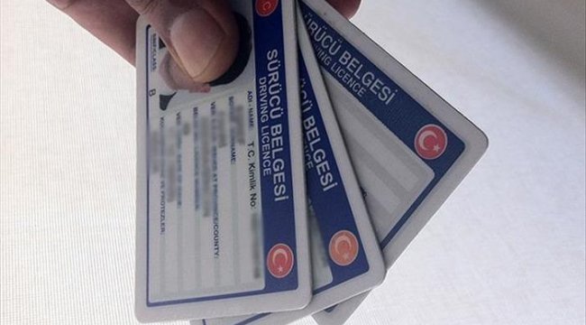 Ne direksiyon sınavı ne yazılı sınav... Ehliyet hayali kurarken bu tuzağa düşmeyin! 'Joker' sahtekarlığı ortaya çıktı: Bu mesajlarla akıl çeliyorlar