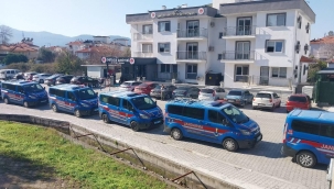 Dolandırıcılık Operasyonunda çoğu yabancı uyruklu 19 kişi tutuklandı