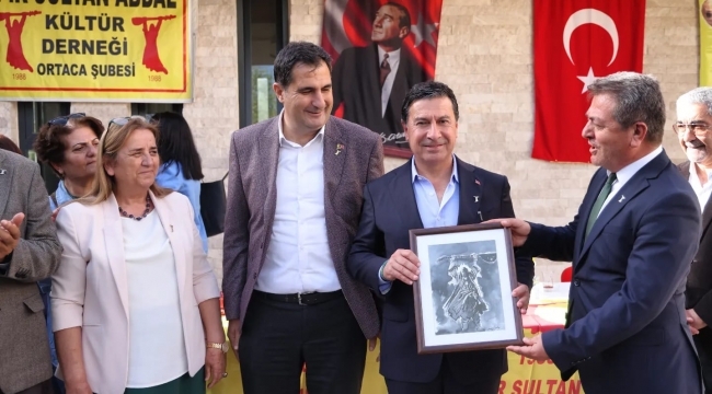 Aras, Ortaca’da iktidara yüklendi: İktidarın söylemleri Avrupalı turisti korkutuyor